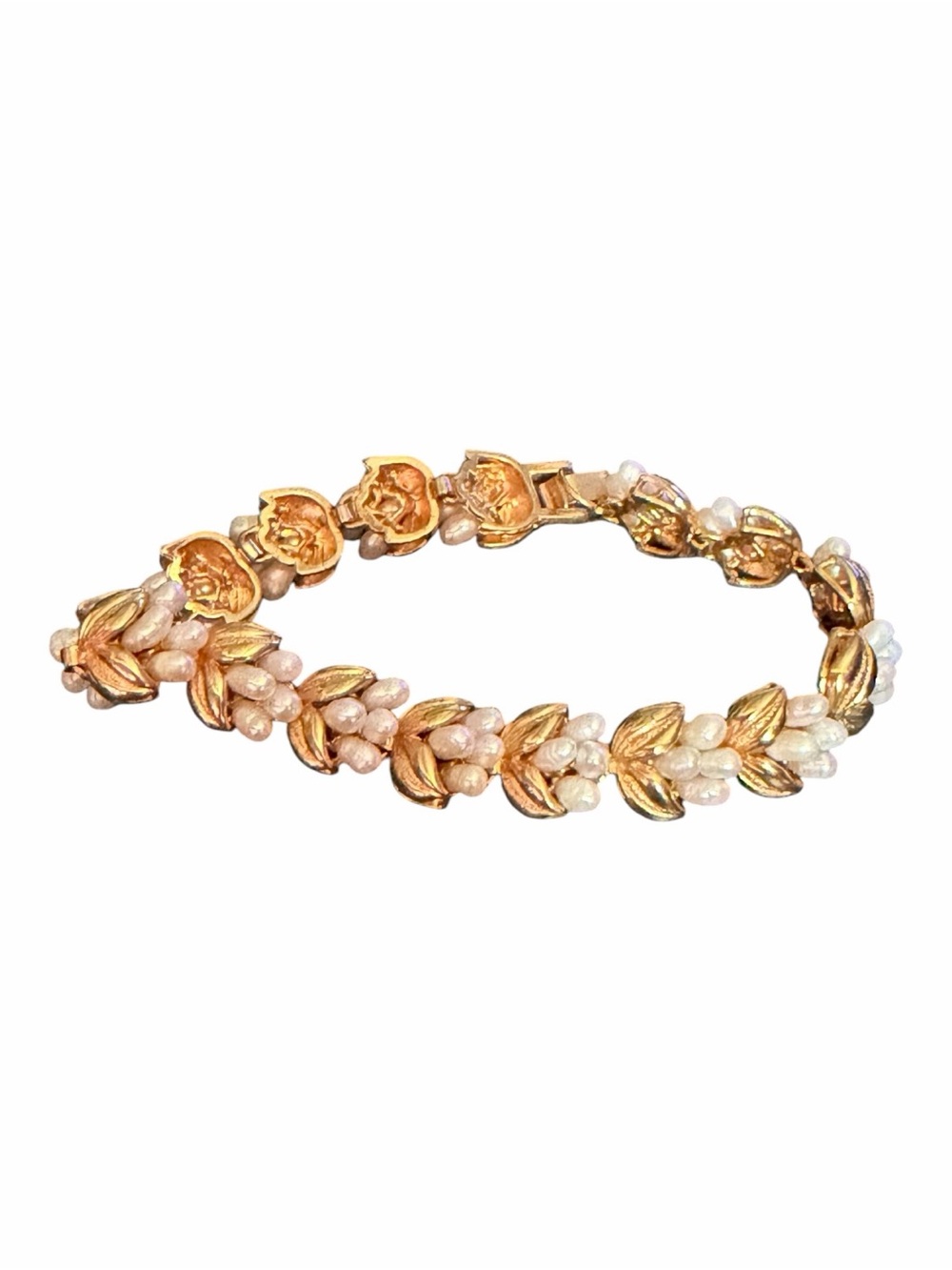 Vintage Cultured Freshwater Pearl Gold Tone Leaf Bracelet 7.5”